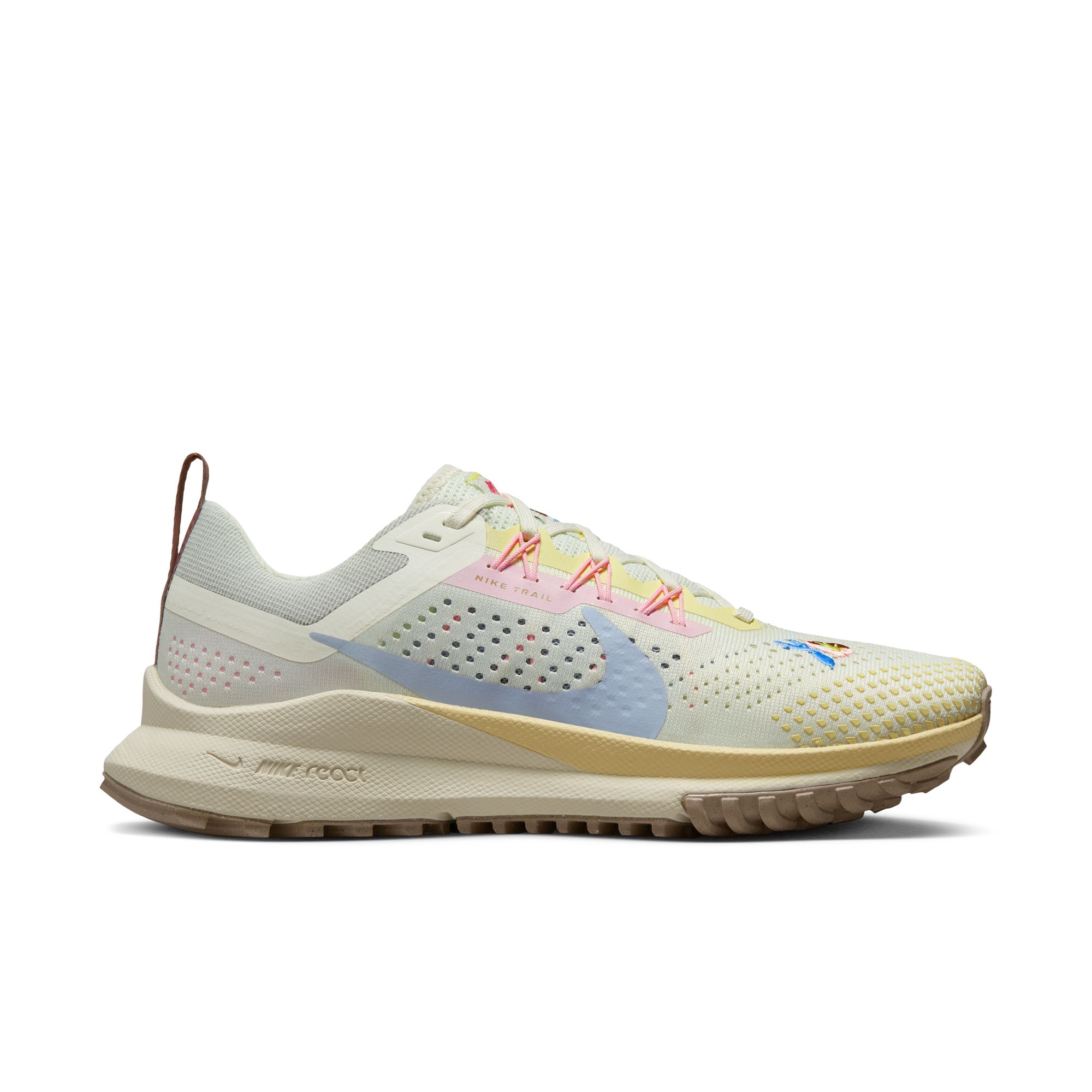 Nike Women's Nike Pegasus Trail 4 SAIL/BLUE WHISPER-PHANTOM