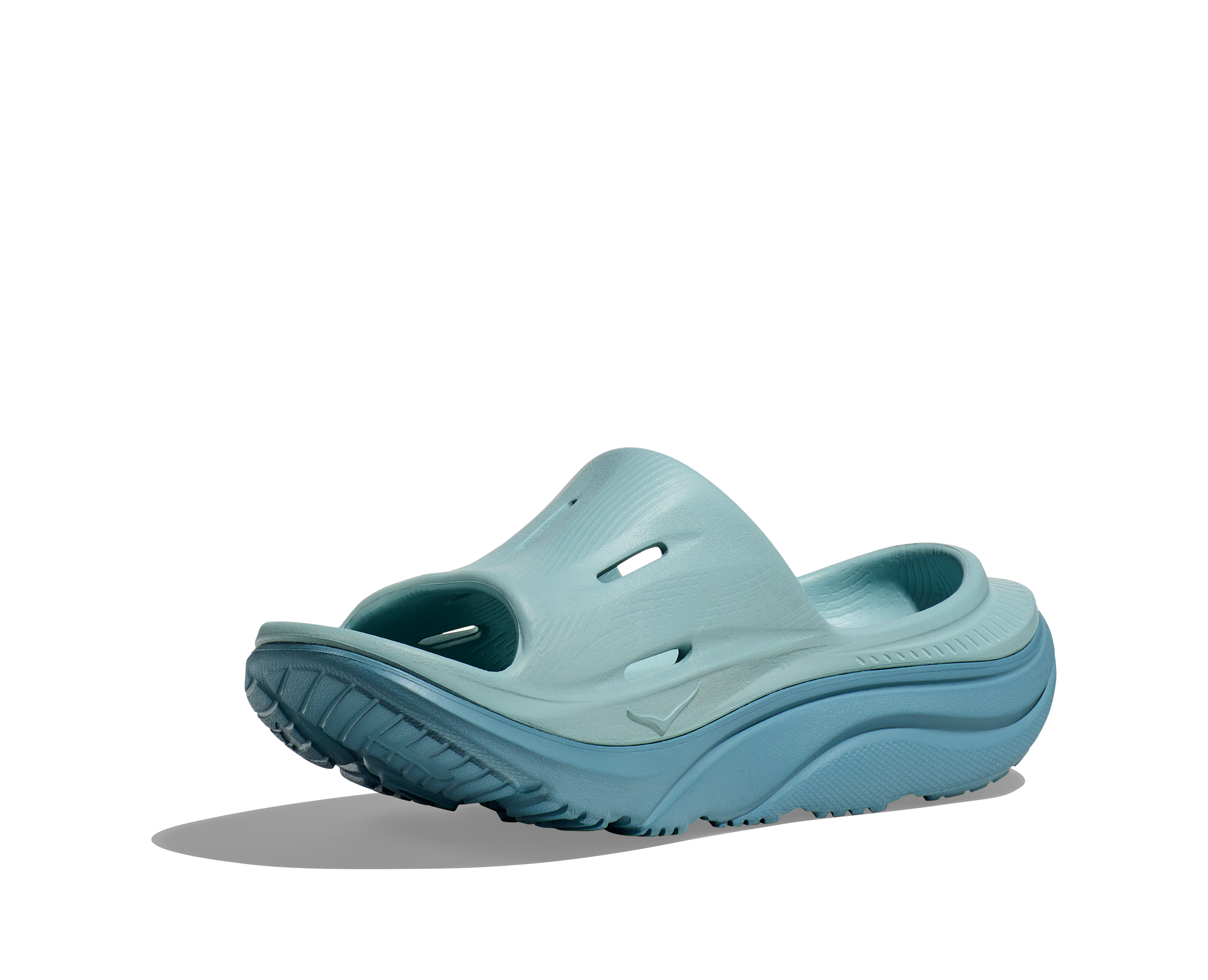 Hoka-1135061-CBSBL_3.png